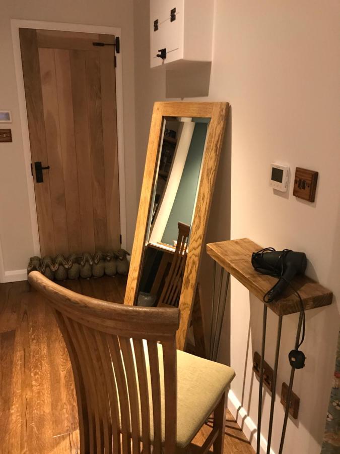 Corner House Luxury Bnb Little Dunmow Exteriör bild